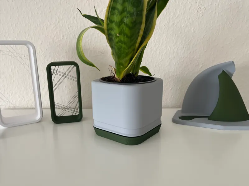 Simple plant pot