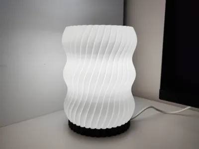 Modern Wavy Table Lamp – 3D Printable Lamp Shade 