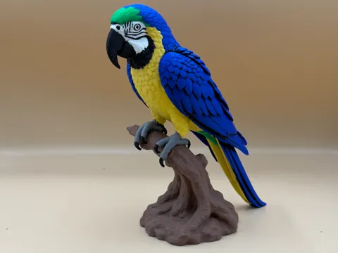 Modelo para impresión 3D: Tropical Majesty – Blue & Yellow Macaw — referencia de MakerWorld