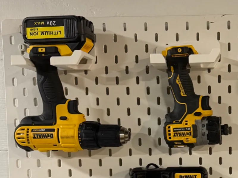 SKADIS DeWalt Drill / Driver Holder