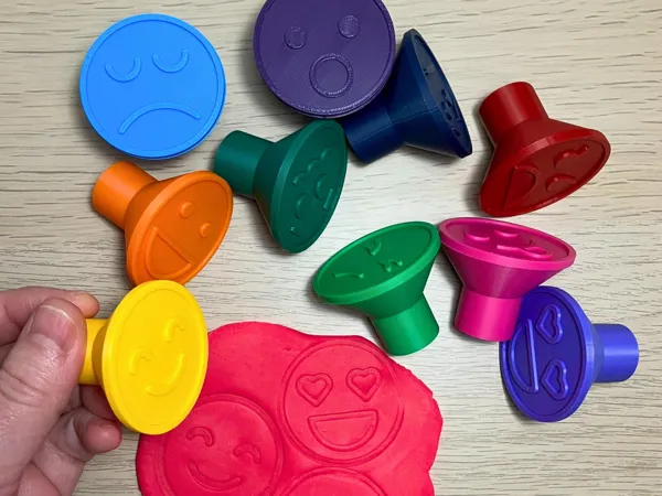 https://makerworld.bblmw.com/makerworld/model/USfa7971be835f48/design/2025-07-23_40015d8022b8e.png
