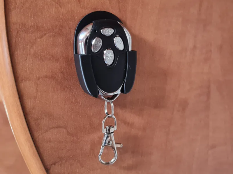 Halter Fernbedienung elektrisches Heki (RV Tech)