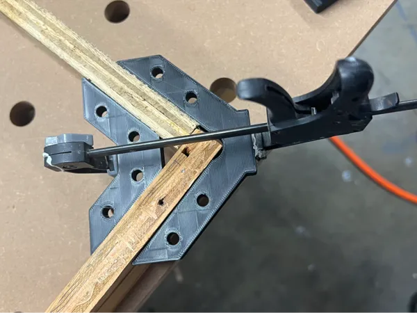 https://makerworld.bblmw.com/makerworld/model/USfa7a91b83cc672/design/2025-04-11_8d120ead08da08.jpg
