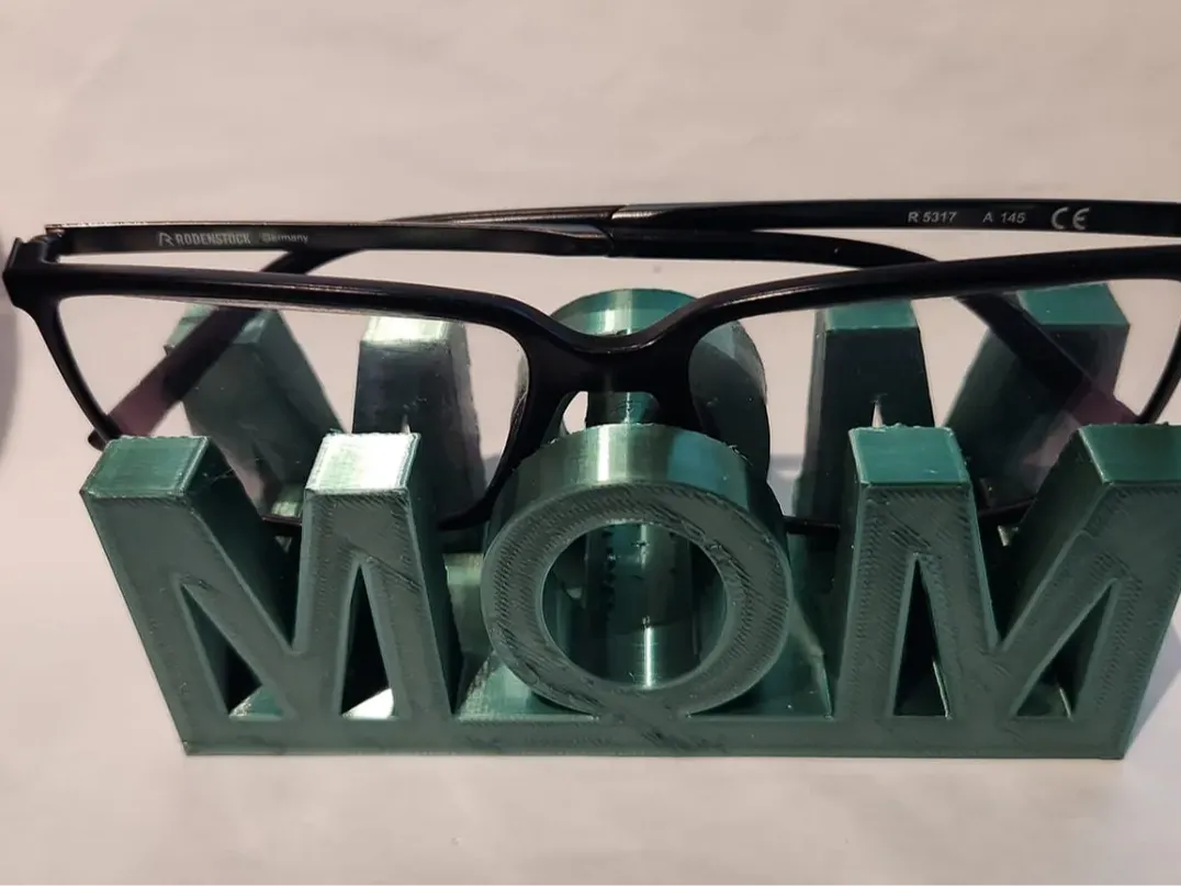 Range-lunettes pour maman