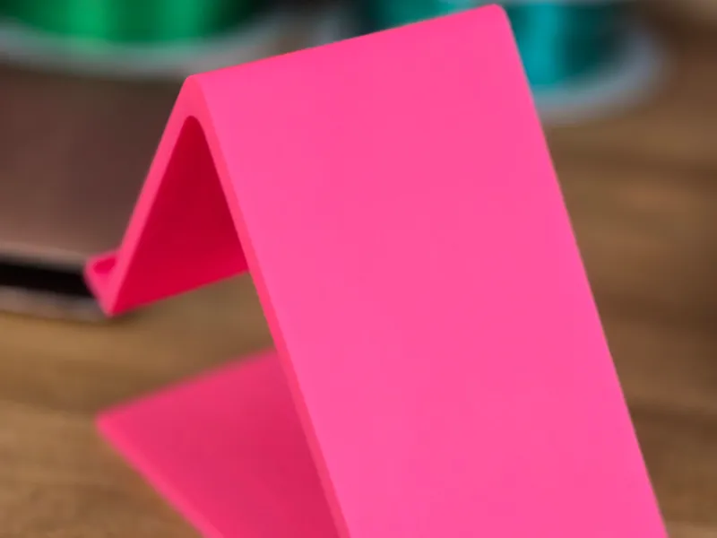 Floating iPad/Tablet Stand