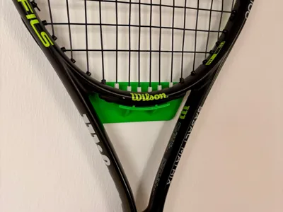 Tennis racket wall mount