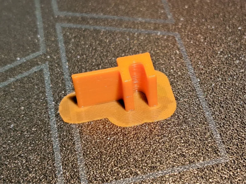 Cable relief for Steam Deck belly stand