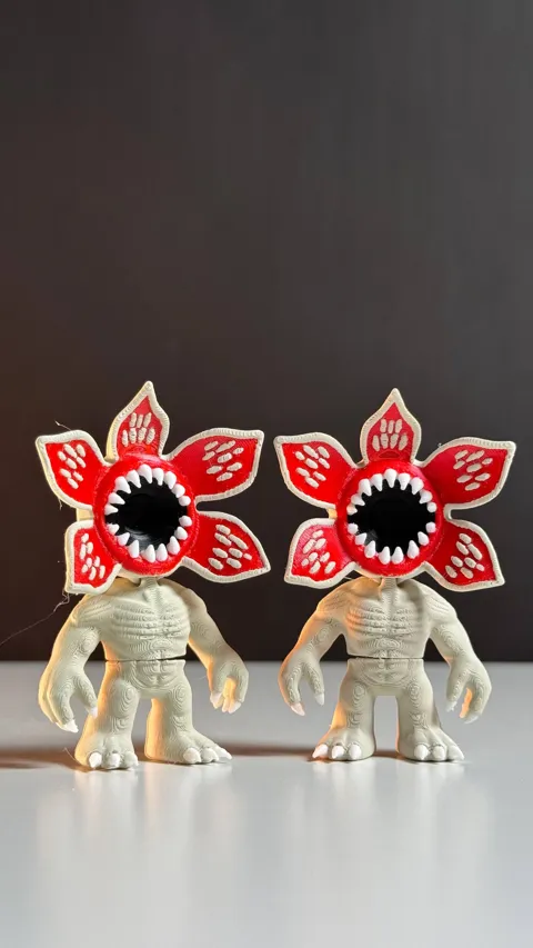 Demogorgon mini flexi keychain view 3