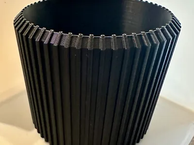 planter with ribbed structure