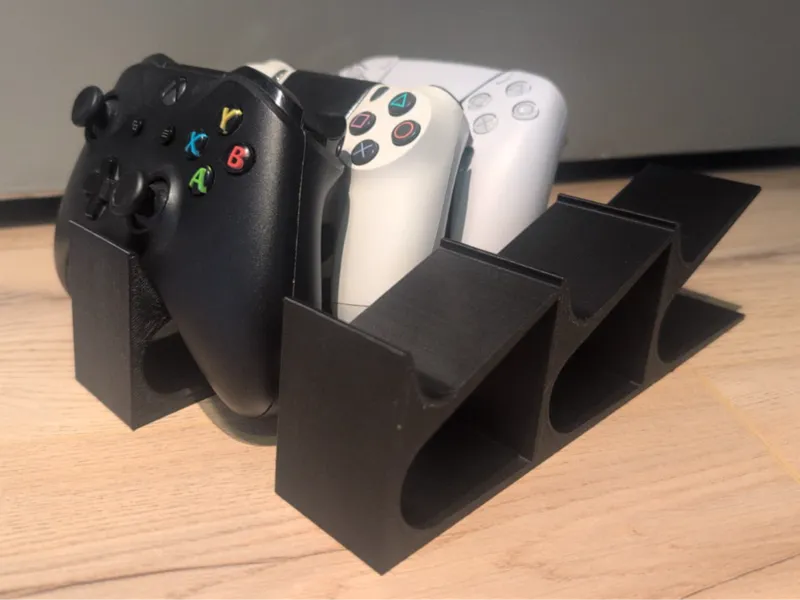 Holder for 3 Controllers (universal) 