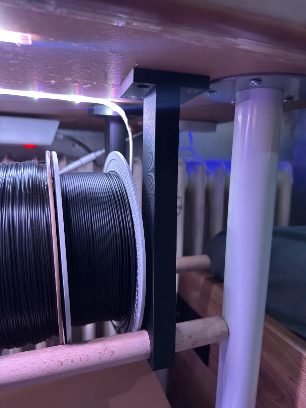 Filament holder for table by user_4186368742 MakerWorld: Download Free ...