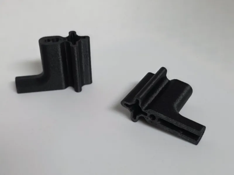 Clip Sonnenblende Ford Capri
