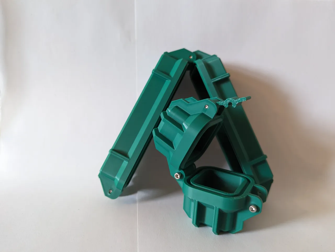 Parametric Rugged Container view 3