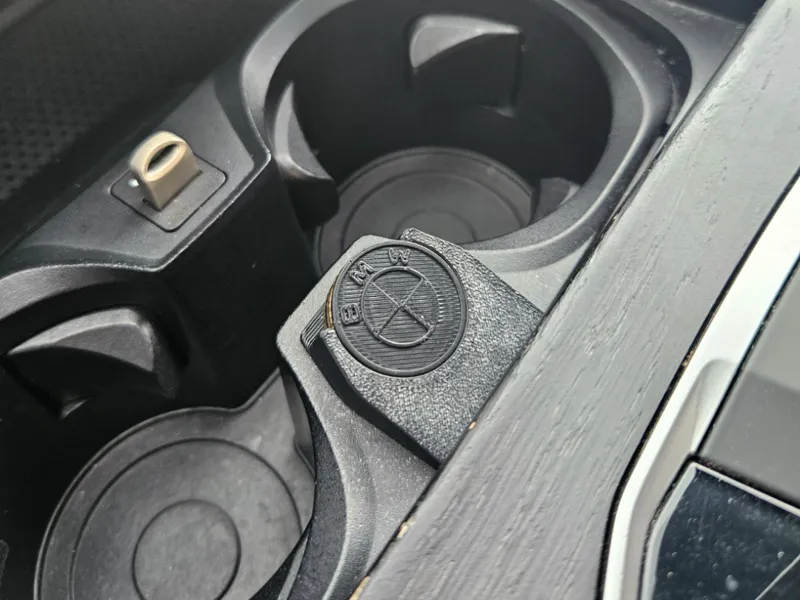 12V-Halter Muenzen Einkaufschip  zB BMW G20 G21