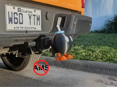 Bob-omb Mario Bros Hitch Cover