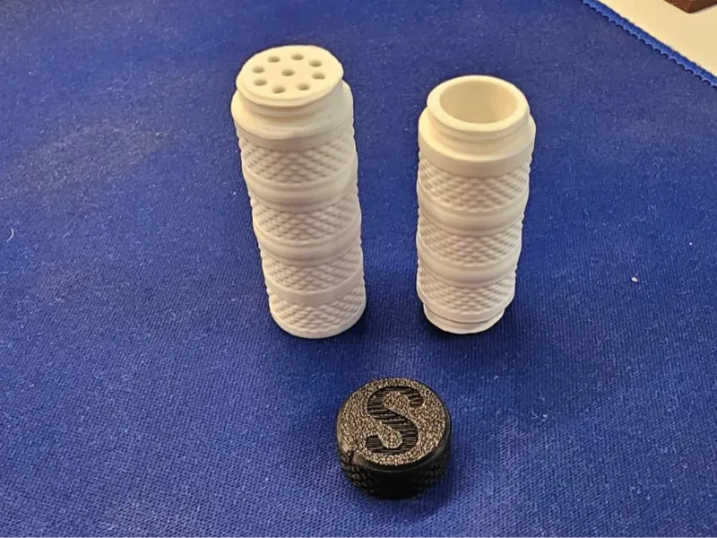 Mini Salt & Pepper Shakers – Compact Camping Set