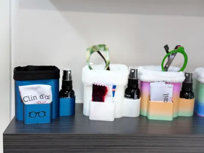 Cozy Glasses Holder