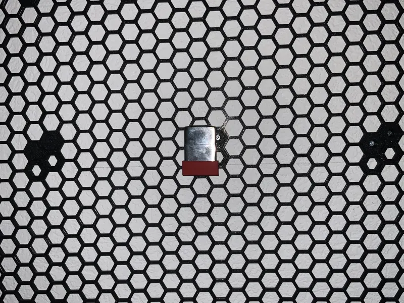 Honeycomb Zippo-Halterung