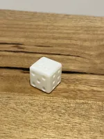 0.2mm layer, 2 walls, 15% infill STANDARD DICE V1