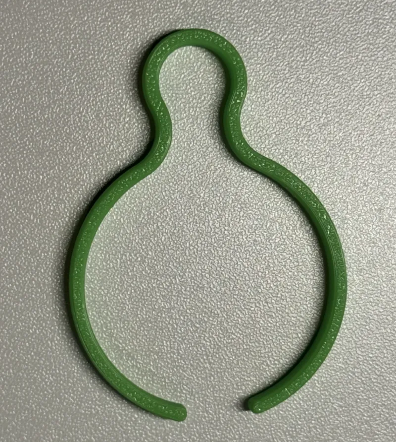 Plant clip for 40mm moss pole