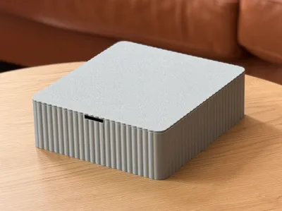Storage Box with Lid – 220 × 200 × 68 mm