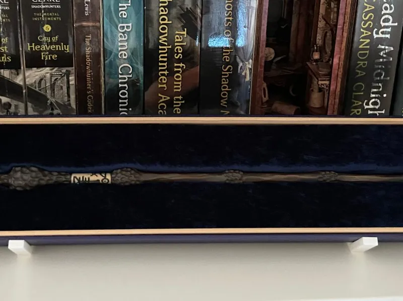 Wand and Box Display Stand