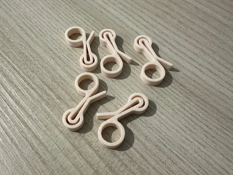 Clip per chiusura buste