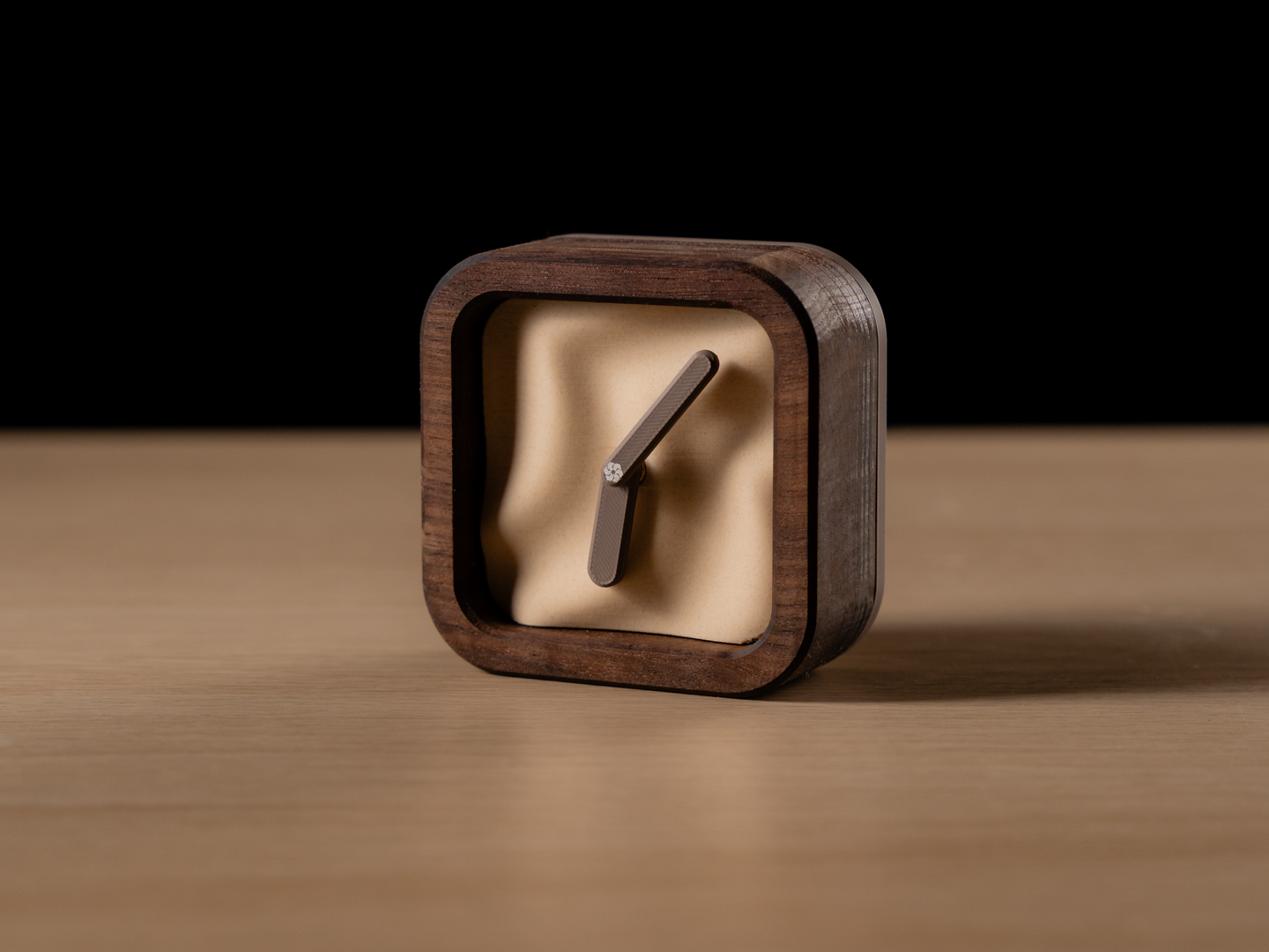 Dune - Desk Clock - 1