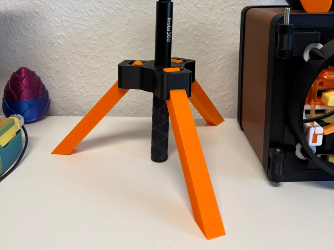 Tripod for Insta360 invisible selfie stick