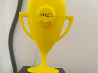WORLDS BEST MOM/DAD/MUM customizable Trophy