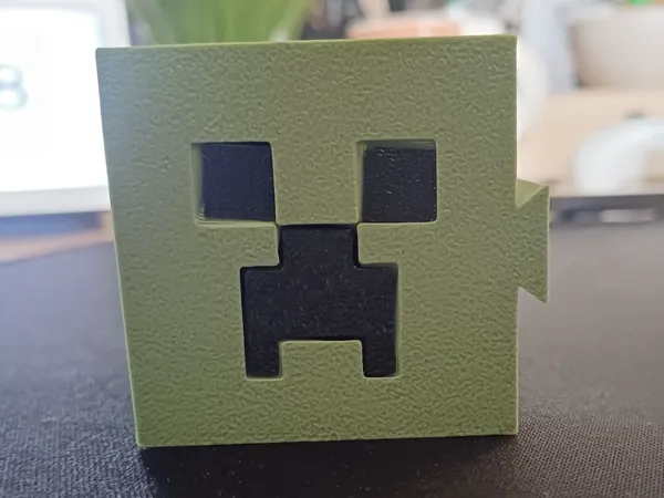 https://makerworld.bblmw.com/makerworld/model/USfadb1c42770566/design/2025-04-07_755ca4c16f1bc8.jpg