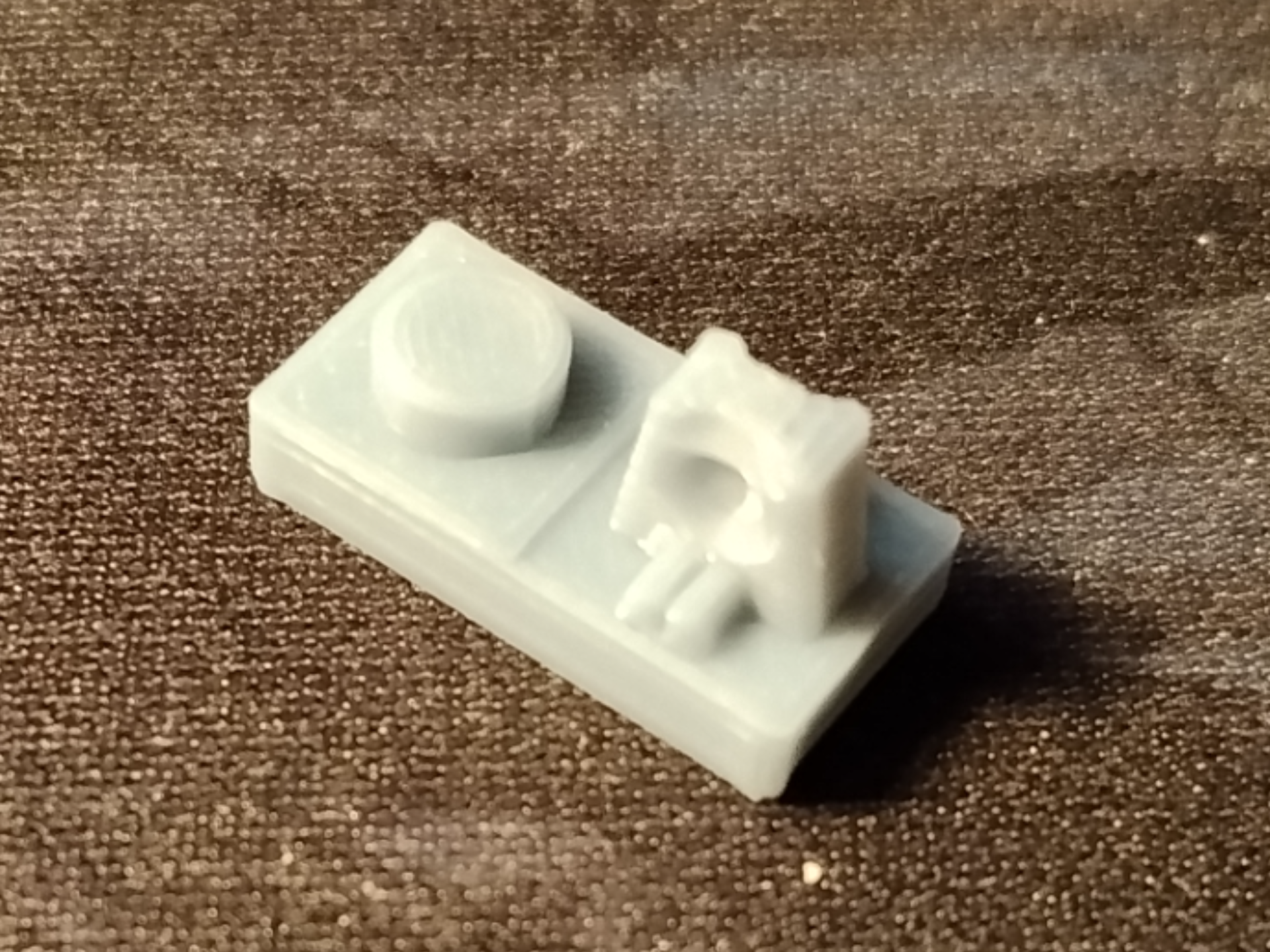 1x2 flat locking 1 on top 30383