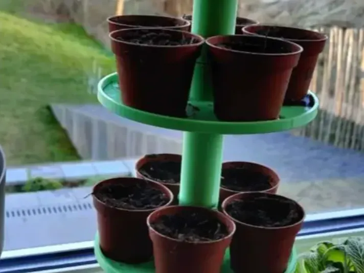 Modular Seedling pot Stacker