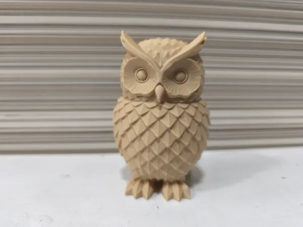 Hibou géométrique décoratif