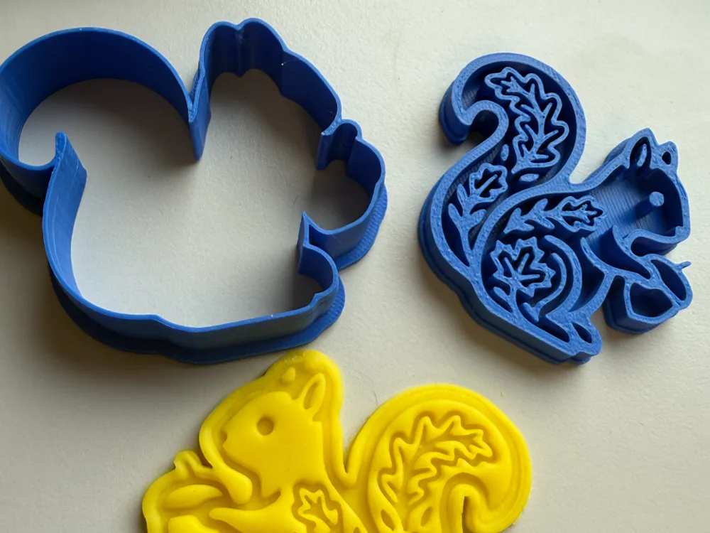 Cortador para modelado: Squirrel - autumn - cookie cutter. Referencia del modelo original.