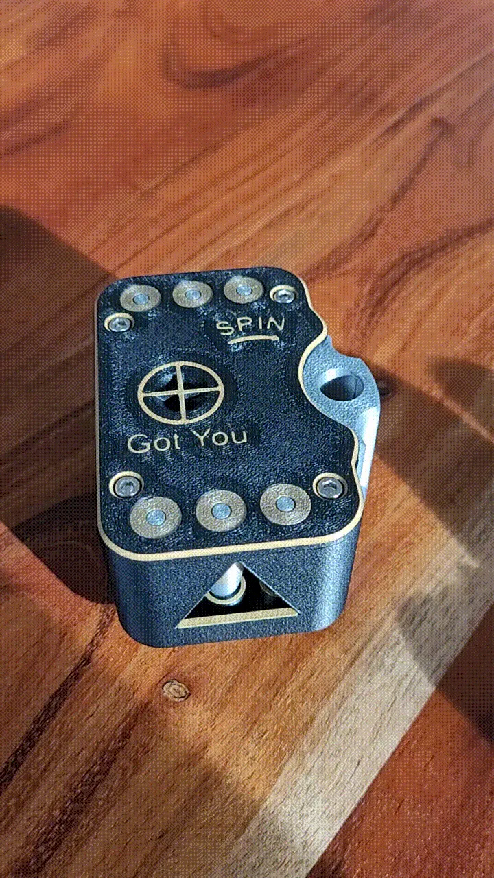 Russian Roulette Fidget Game view 3