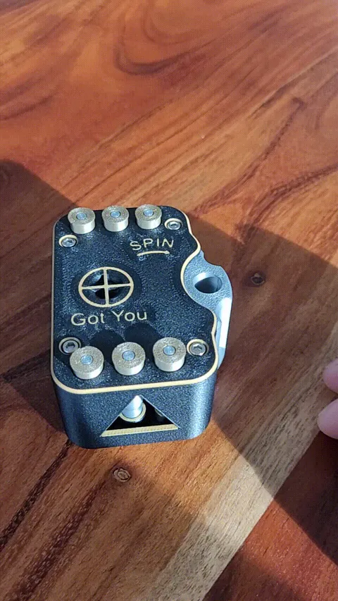 Russian Roulette Fidget Game view 4