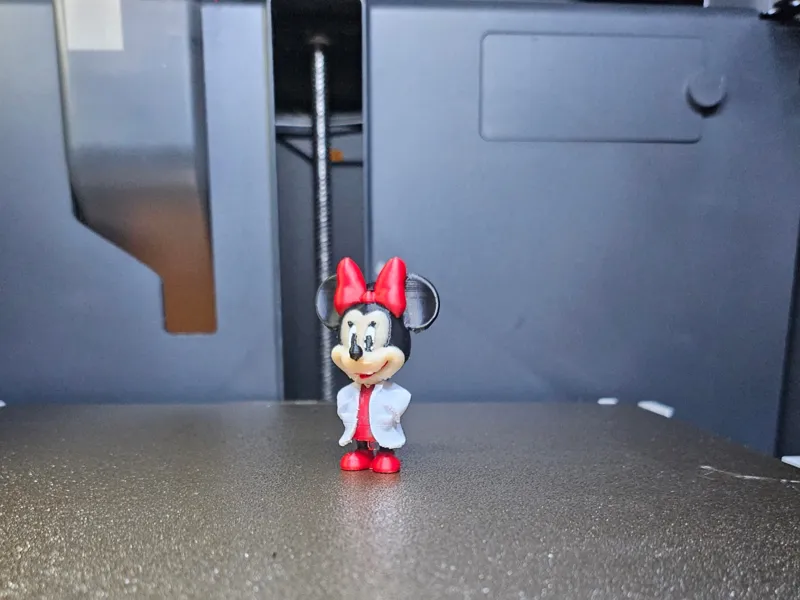Minnie Maus im Arztkittel - Schlüsselanhänger