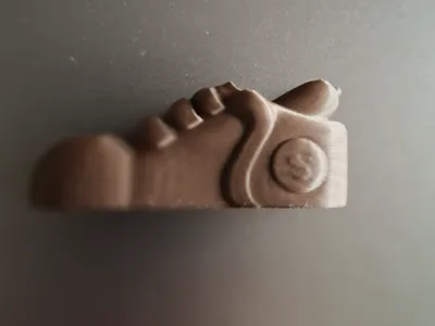 chocolate shoe with carrot