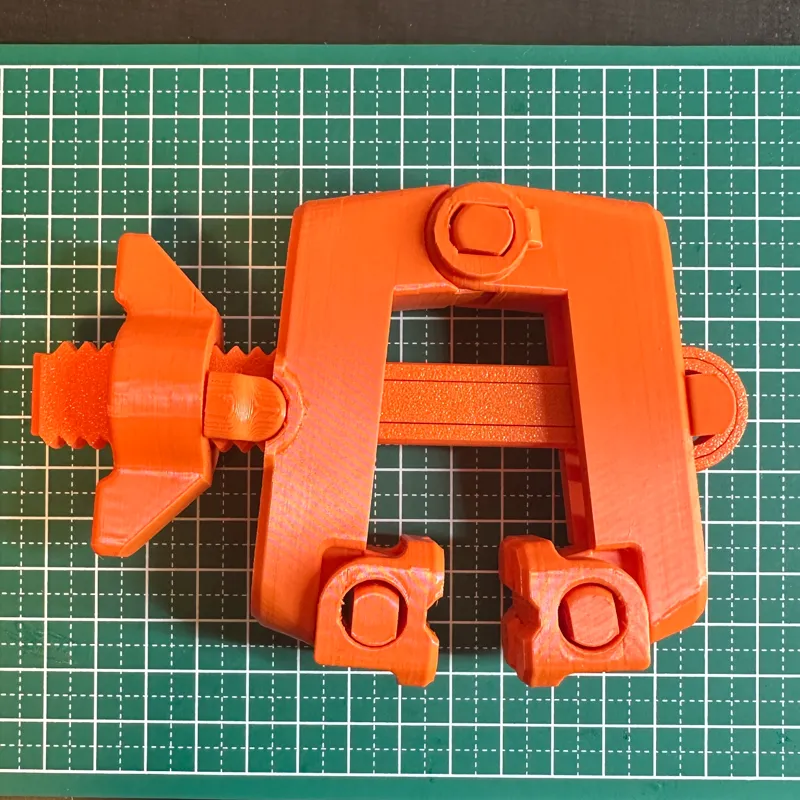 Twistlock Clamp