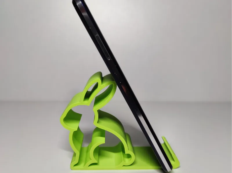 Low Poly Bunny Shape Phone Stand