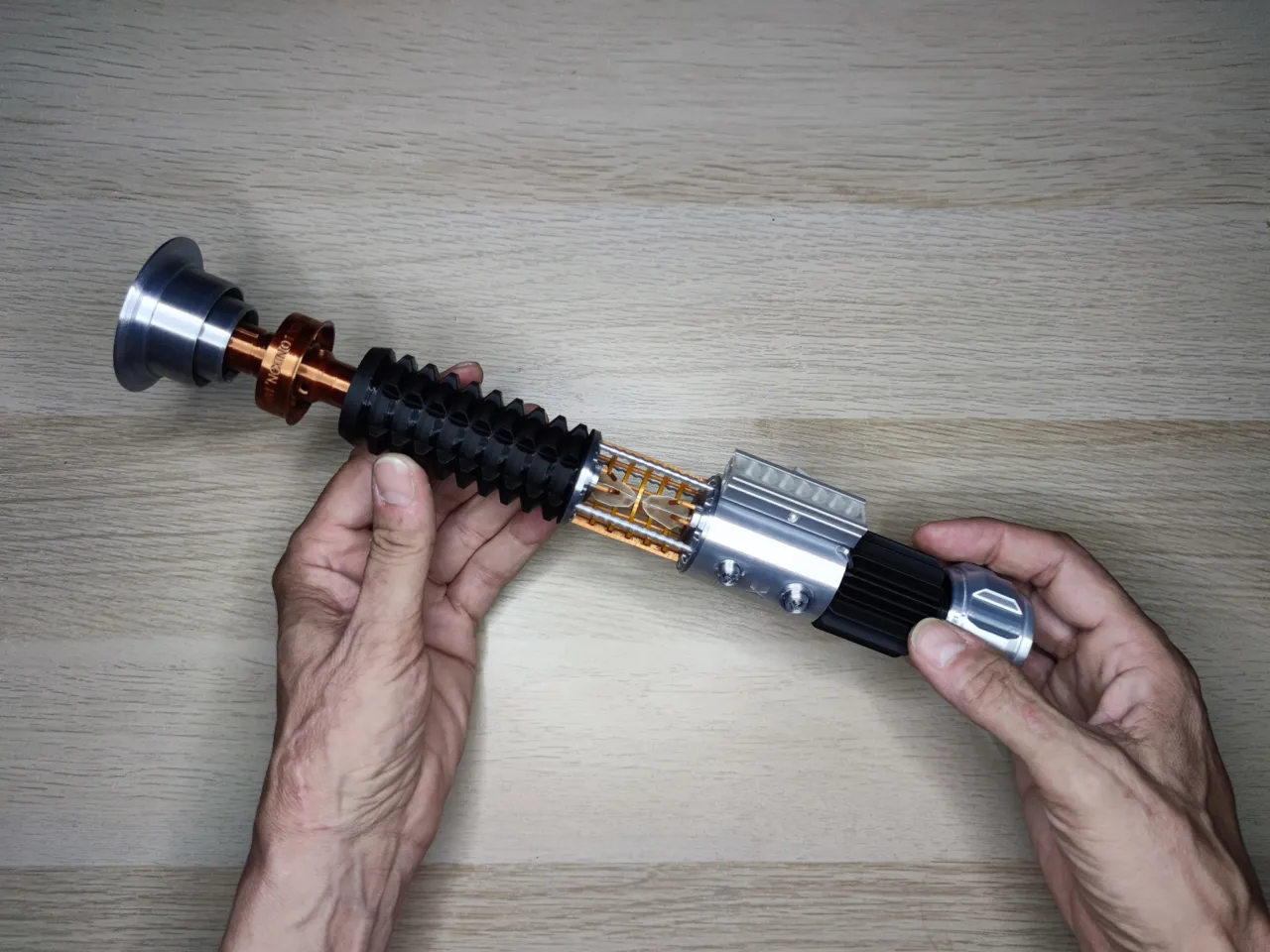 Obi-Wan Kenobi Lightsaber with Crystall Chamber view 3