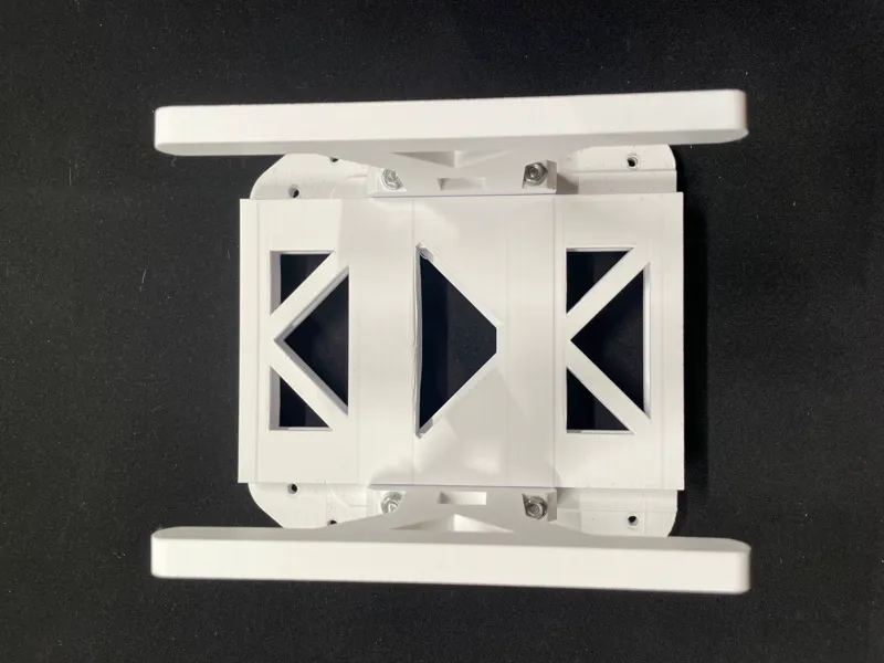 AOS UL10 Cine V5 - battery mount and landing gear