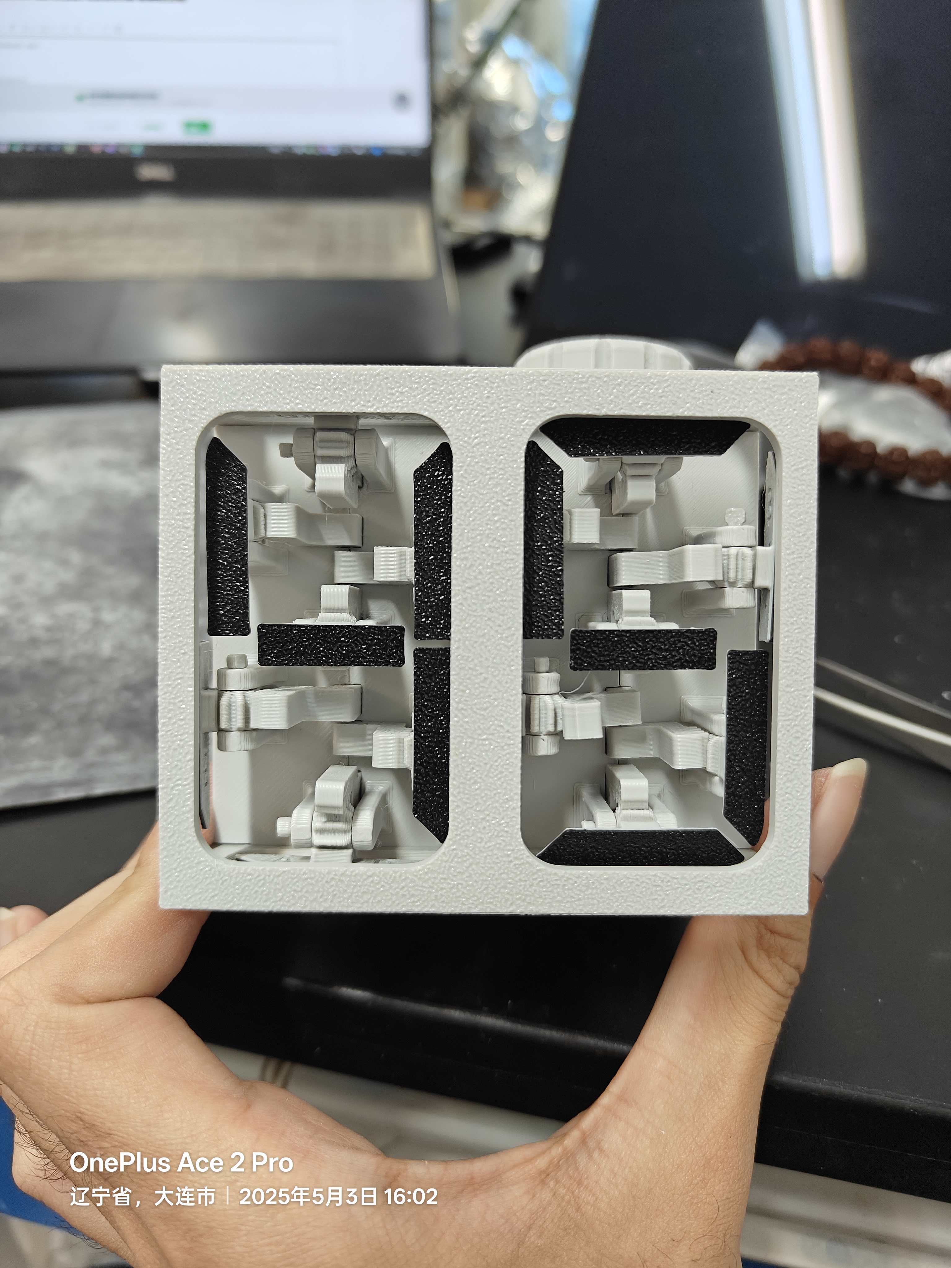 Miniatura 1 do modelo 3D 联动式机械七段管 （机械数码管） 计分器