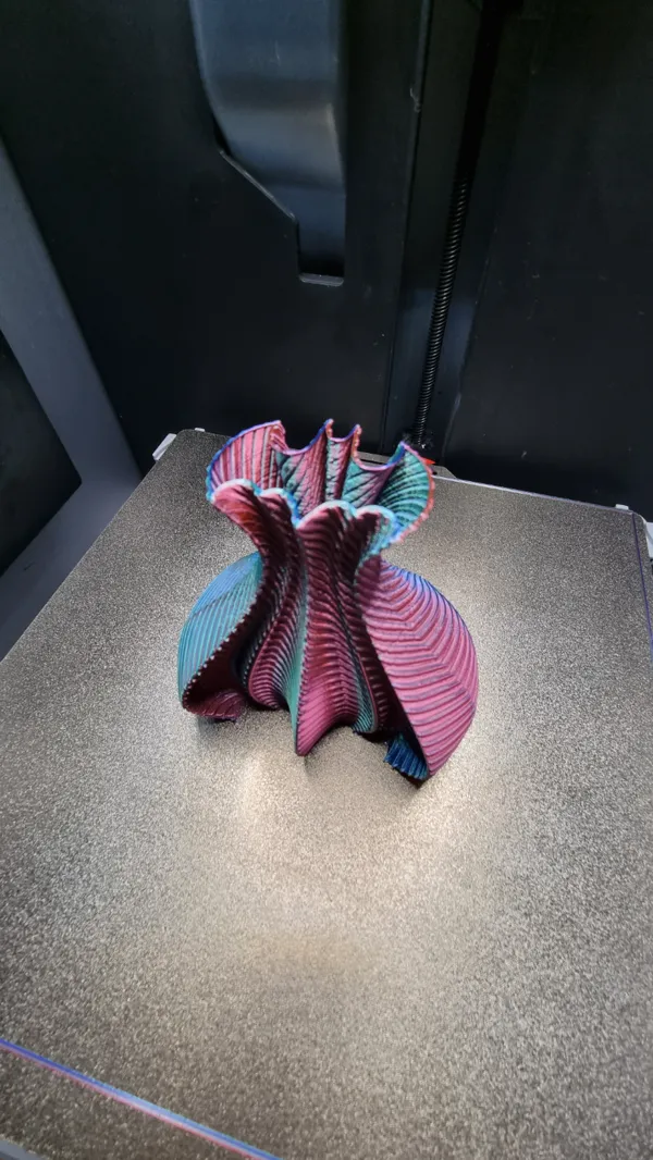 https://makerworld.bblmw.com/makerworld/model/USfb0a505c354556/design/2023-12-12_b9fbcd711aaf9.jpg
