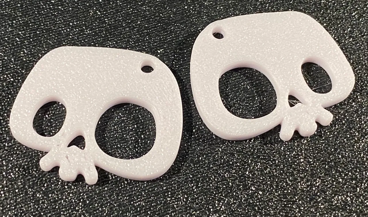 Skull earrings view 3