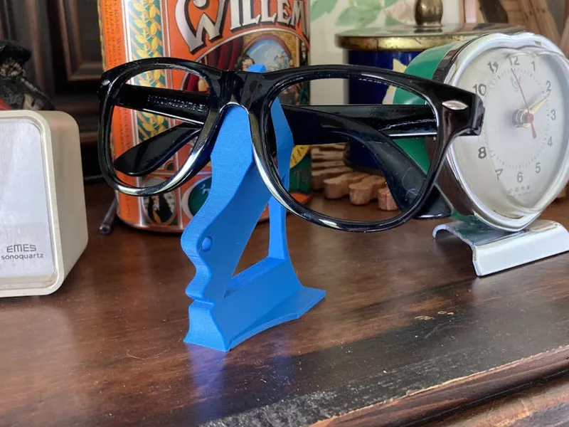 glasses face stand