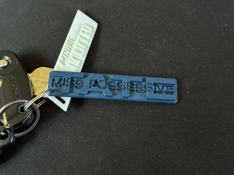 Tate McRae Keychain - Miss Possessive