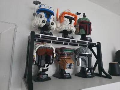Stand for Legoheads 