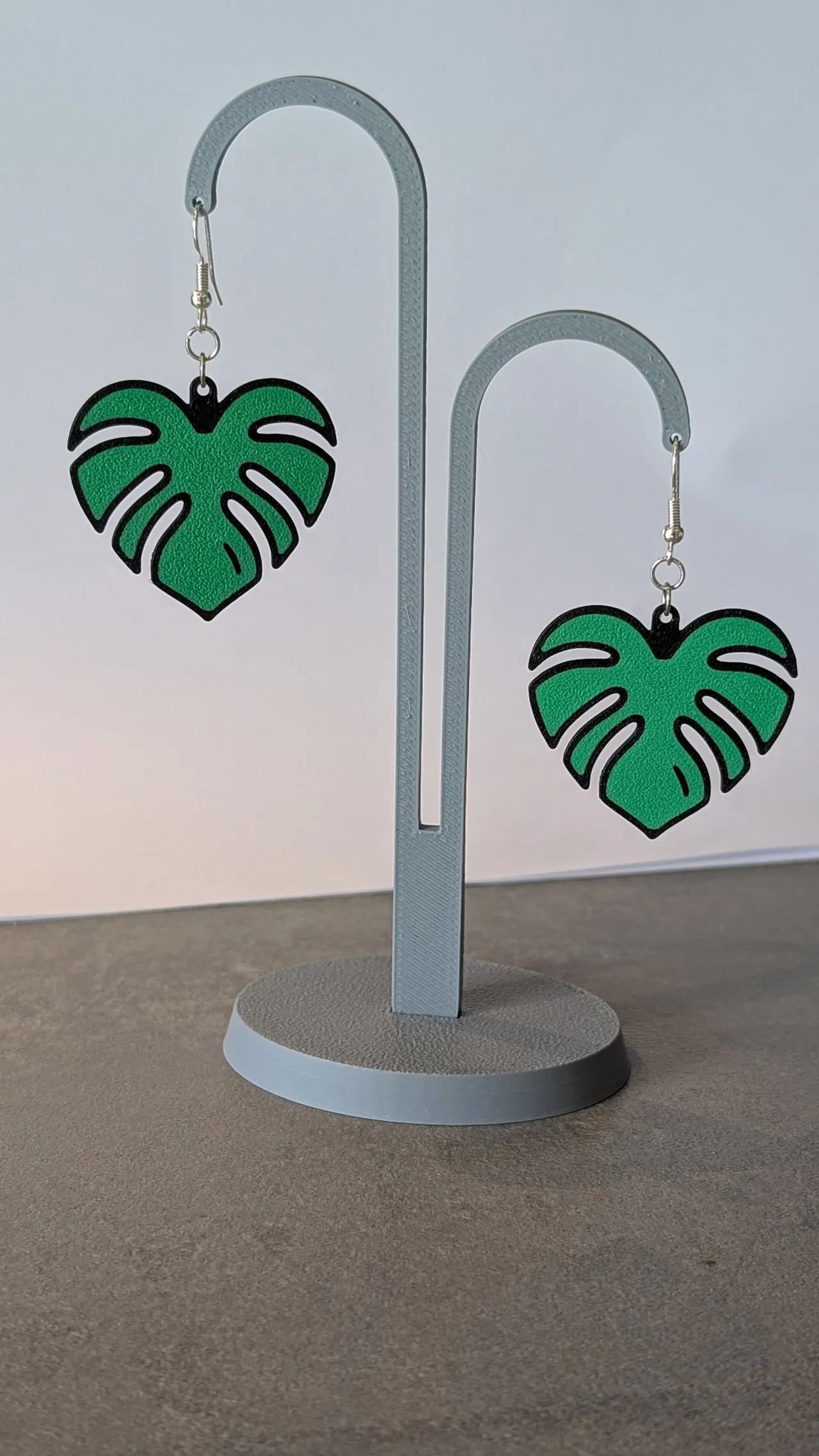 Lovely Heart Shaped Monstera Leaf Earrings view 3